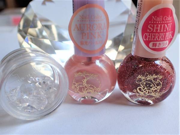 2018年トレンドカラー「ピンク」で作るハンサムネイル【マニキュアでセルフネイル】