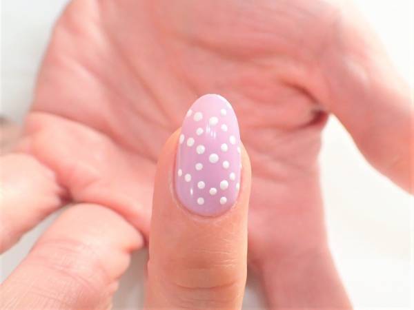 イエロー×レッドでつくる大人春ネイル【マニキュアでセルフネイル】