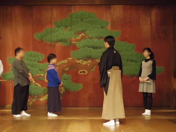 この春は「ふらっと能楽体験」で日本の伝統芸能の奥深さに触れてみよう