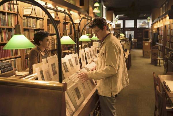 『さよなら、僕のマンハッタン』はNYとほろ苦い青春を堪能できる大人向けの佳作　古川ケイの「映画は、微笑む。」#44