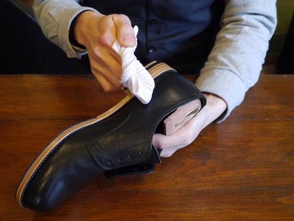 革靴のお手入れ方法〈基本編〉