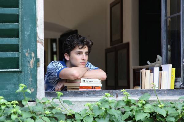 映画『君の名前で僕を呼んで』あまりに美しく、切ない恋物語　古川ケイの「映画は、微笑む。」#47