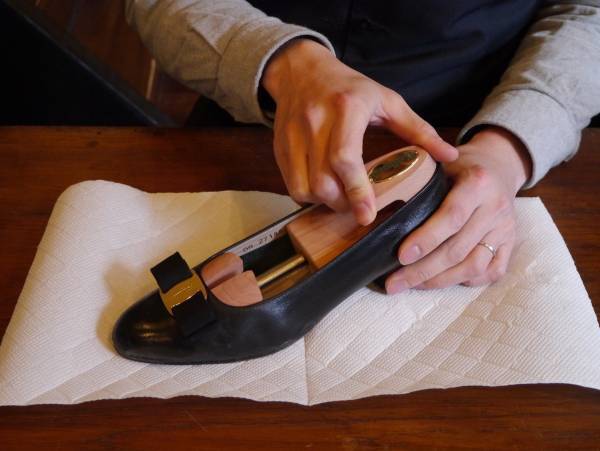 革靴が濡れたときのお手入れ方法