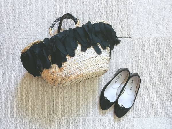 FRAMeWORKのワザあり白ブラウスが主役。エアリーな大人カジュアルスタイル