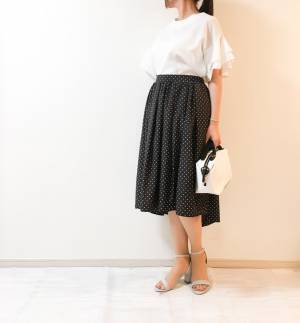 白トップスで細見えさせる３つの秘訣