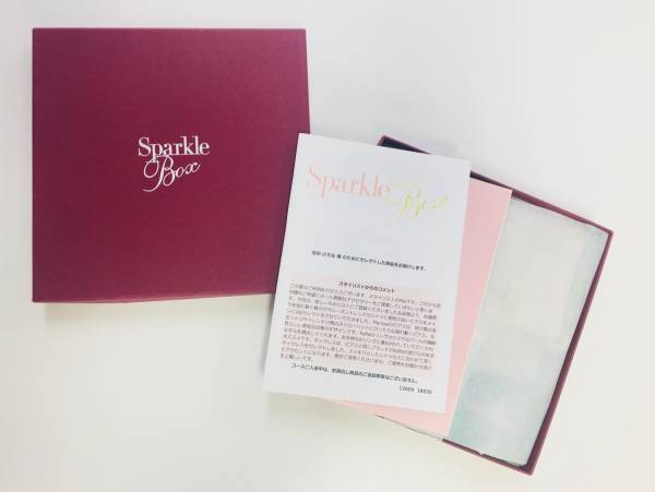 月額2500円で、自分に似合うアクセサリーを探す