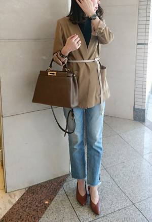 UNIQLO UのTシャツが優秀。デニムコーデも洗練されます