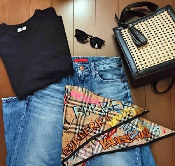 UNIQLO UのTシャツが優秀。デニムコーデも洗練されます