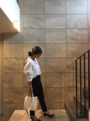 UNIQLOメンズリネンシャツなら上品な抜け感が叶います