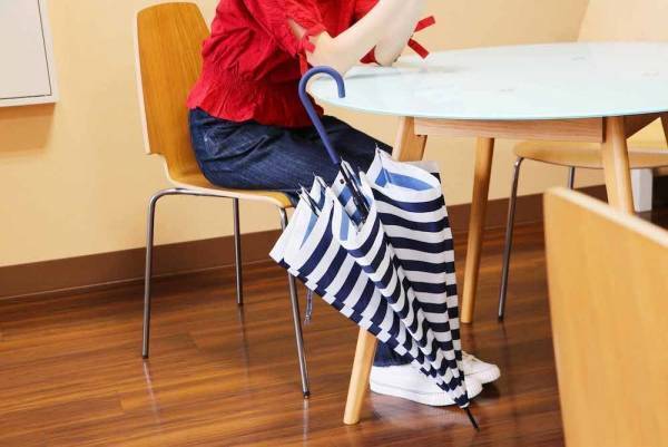 【プレゼント】一振りで雨粒をオフ。『unnurella（アンヌレラ）』を計５名様にプレゼント