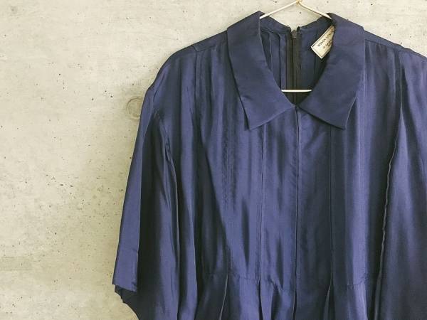 白スニーカーでかろやかに。初夏のパリジェンヌコーデ