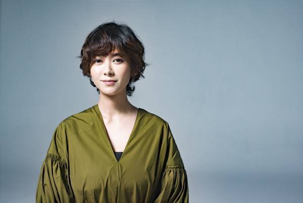 真木よう子「うまくやる必要なんてない。自分が納得できる人生を選ぶだけ」