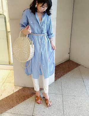 レギンス合わせが旬。ワンピースを今年らしく着こなす３つのアイデア