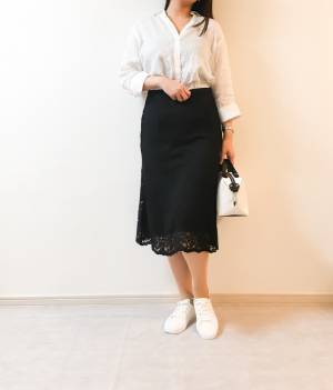 GU白スニーカーが優秀。こなれカジュアルがきれいめに仕上がります