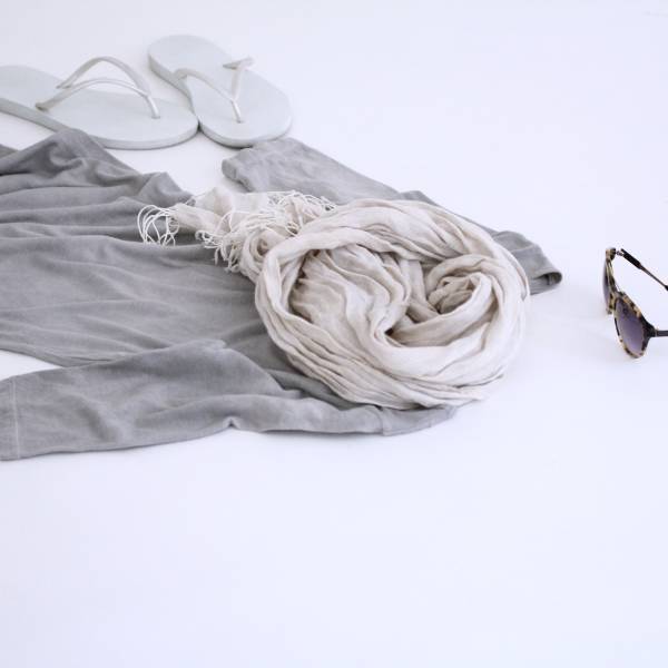 リラックスしたい日に。柔らかくて優しいペールトーンコーデ