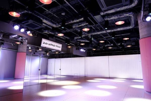 武道×フィットネスの新境地。ジュンが仕掛ける「B.I.F BY NERGY」がオープン