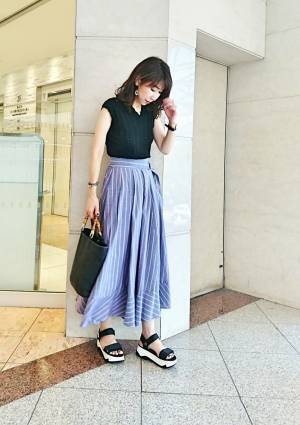 履くだけでおしゃれな足元に。大人向けプチプラサンダルをふたつセレクト！