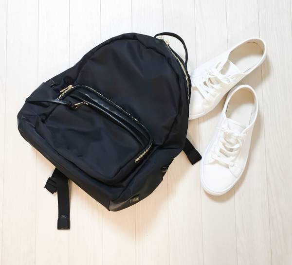 UNIQLOのクレーププリーツスカートが優秀。スポーツMIXコーデも簡単です