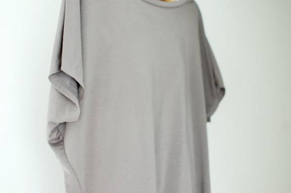 ドルマンスリーブTシャツ×タイパンツで作る涼感