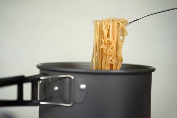 「夜中にお風呂でハーゲンダッツ」は変ですか？　食べ方は自由でいいと教えてくれた漫画