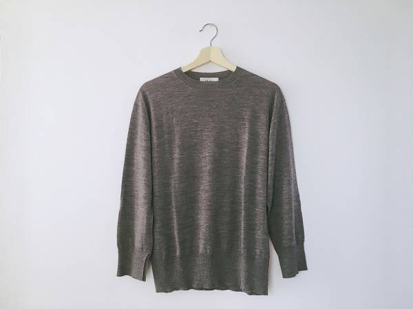 ミラオーウェンのニットがおすすめ。「少し技アリ」だからセンスアップが叶います