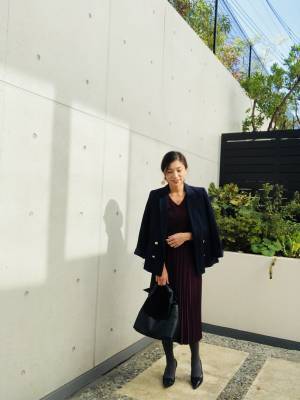 上下UNIQLOで作る「ワンピース風コーデ」が品良く、楽ちんです