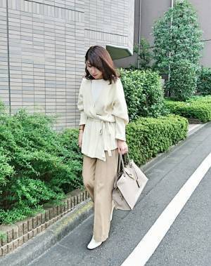 白ブーツが今年顔。１足あればコーデが垢抜けます