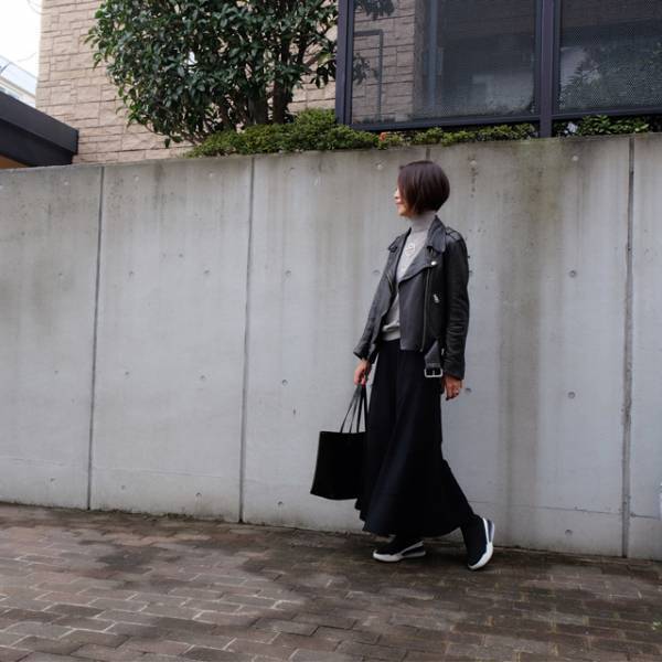 大人の長め丈スカート、こだわるポイントは丈感とボリューム感！