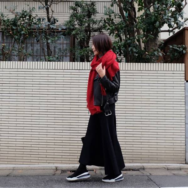 大人の長め丈スカート、こだわるポイントは丈感とボリューム感！