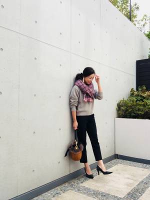 こなれ感を出すストールの巻き方、実はとても簡単です