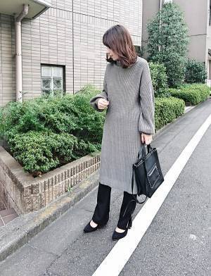 ボトムスにニットアイテムを取り入れて、鮮度の高いコーデに仕上げる