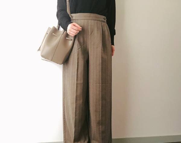 おしゃれパリジェンヌも注目！　ワイドパンツで大人の秋コーデ