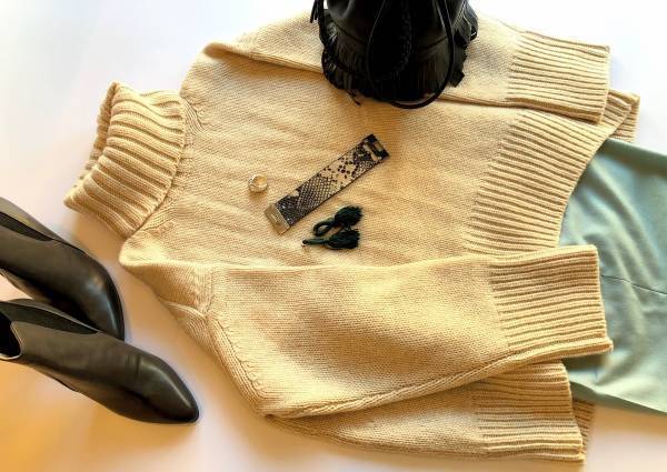 ギャルリー ヴィーの名品ニット。上質なセーターに包まれる幸せ