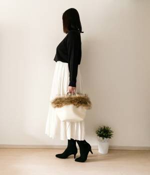 GUのタートルネックが優秀。1490円ですっきり細見え！