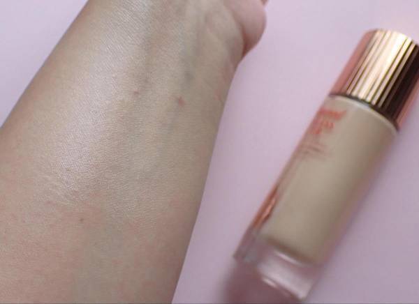 海外コスメ「Charlotte Tilbury」溺愛アイテム５選。ヘルシーなゴージャス感が叶う