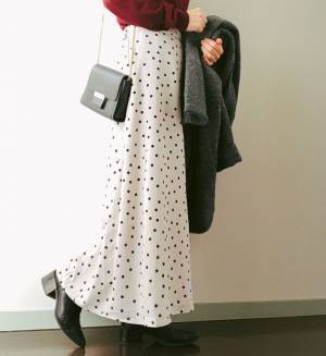 GUロングスカート＆無印良品ニットで、U4000円の大人上品コーデ