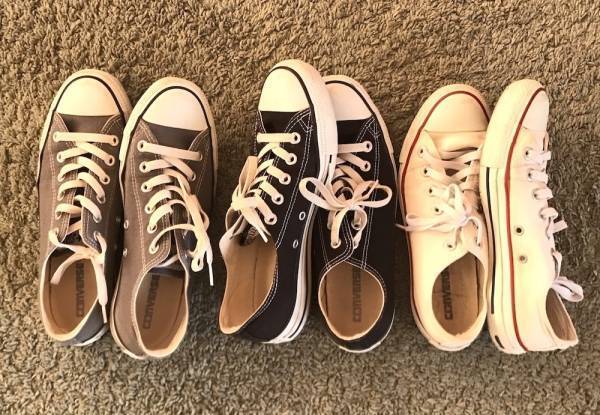 大人のスニーカーはコンバース一択！　スカートでフェミニン＆カジュアルに