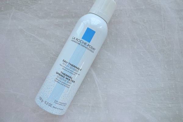 背中ケアはプチプラ化粧水でOK。美背中に整います