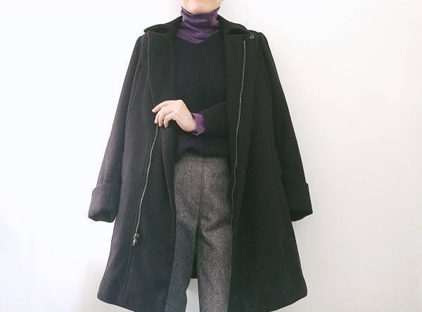 「女前」な辛口パープルはネイビーと合わせて。優しく、今っぽい印象に仕上がります