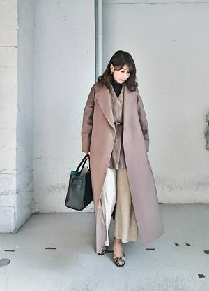 ファージレをコート下に１枚足すだけ！　華やかなのに動きやすい年始コーデ