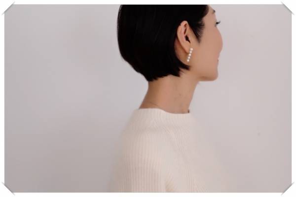 新年「白」コーデがぐっと垢抜ける、コンサバ小物ちょい足しのススメ