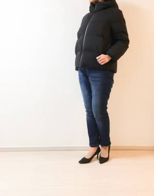 着太りしやすいダウンコート。細見えさせるコーデ術