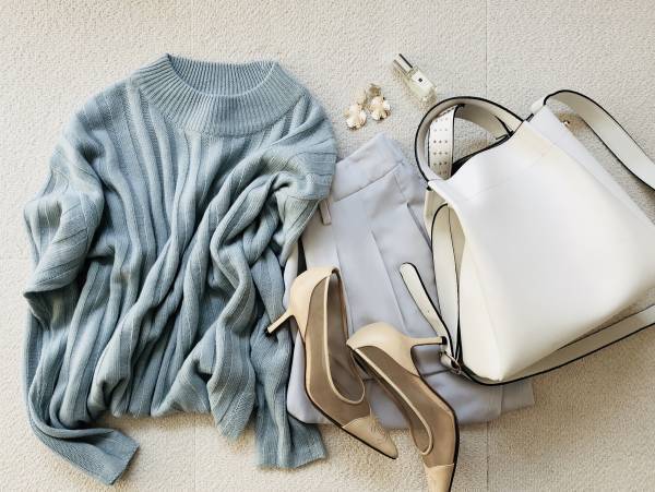 GUワイドリブニットが上品見え！　990円なんて信じられない