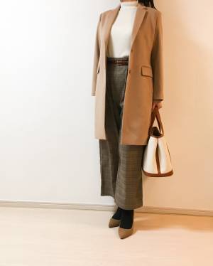 UNIQLOハイネックニットが上品見え！　1290円なんて信じられない