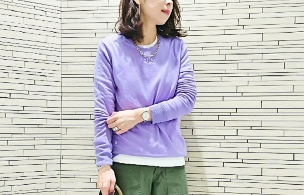 パープルが買い！　UNIQLO最愛ニットは春まで着られる