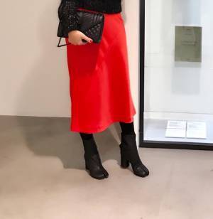 「脚だけ浮いて見える」を防ぐタイツ選びのコツ