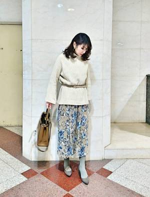 ワンピースはレイヤードコーデで着回せる！　１枚で着るだけじゃもったいない