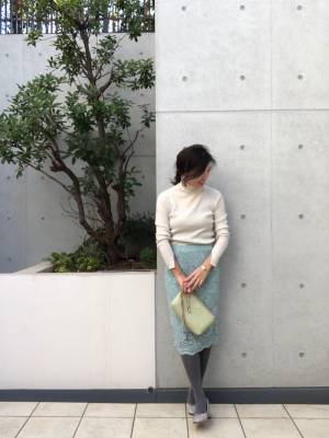 GUレースタイトスカートが上品見え！　1990円なんて信じられない