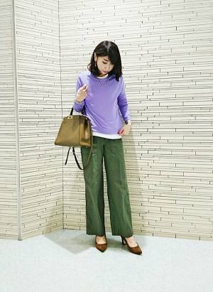 白Tレイヤードスタイル４選。２カ所出すのが素敵見えのコツ！