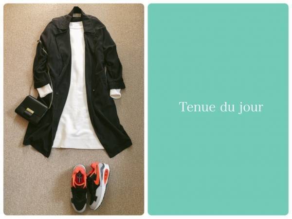 ハイテクスニーカー投入で、春の黒をかろやかに見せる